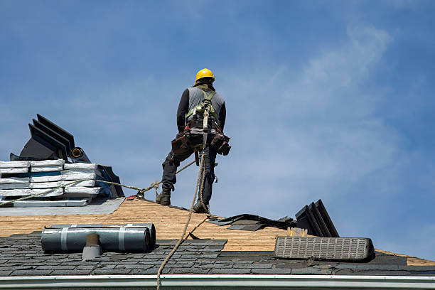 Professional Gutter Installation technician working in Wiggins, CO